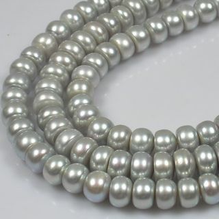 Pistacho Large Button Natural Pearl strands GOGO 650